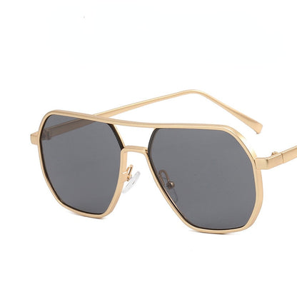 Retro-Sonnenbrille mit Metallgestell